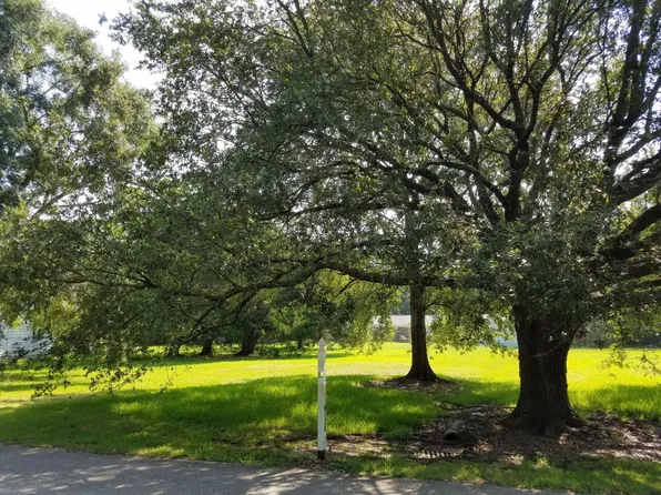 10134 Seymour Ave, Diberville, MS 39540