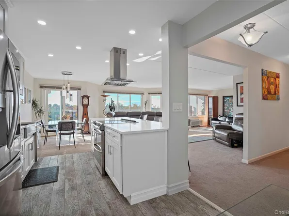 200 High Point Drive #513, Hartsdale, NY 10530