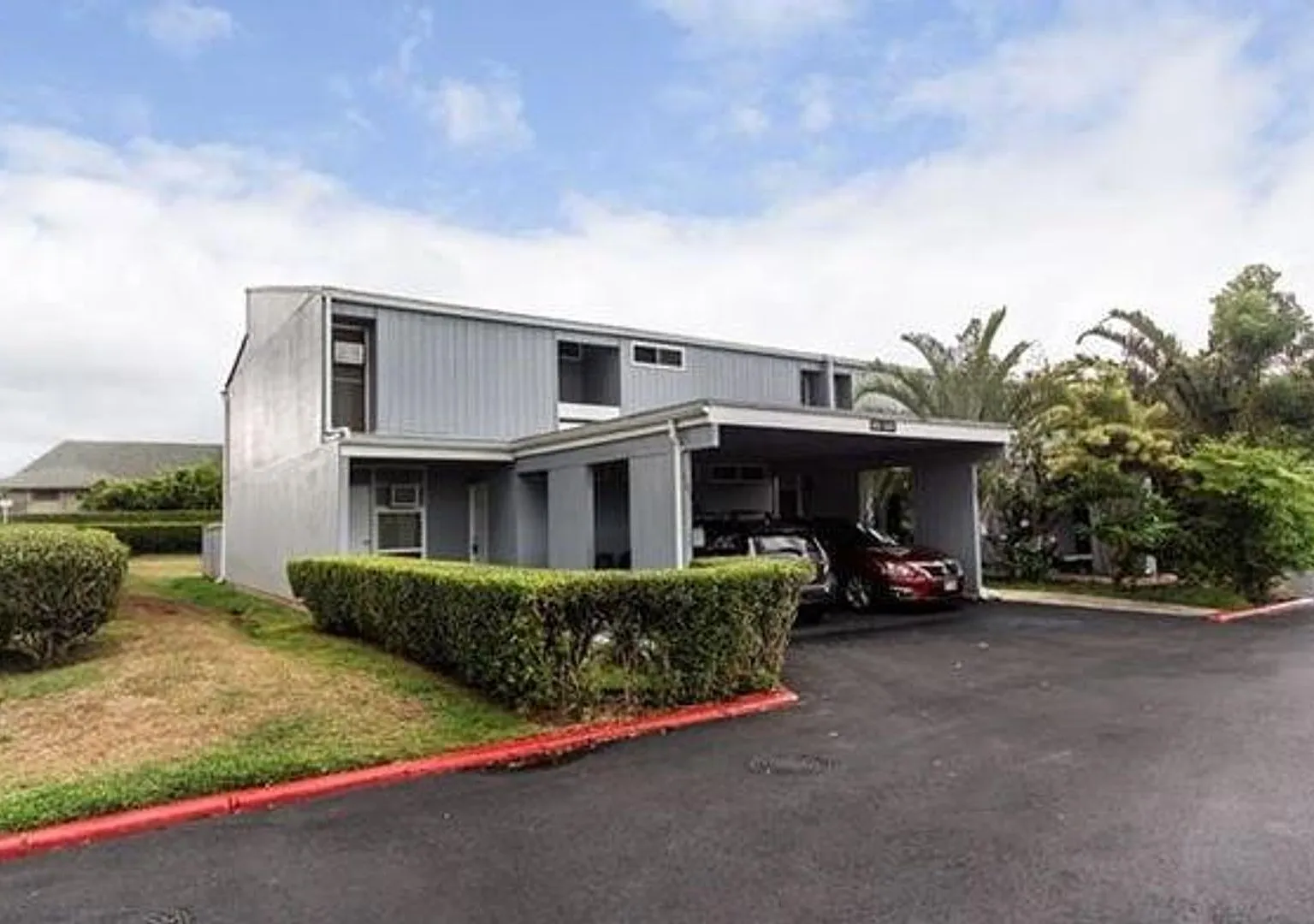 Mililani #-Bedroom Townhouse — Photo 4