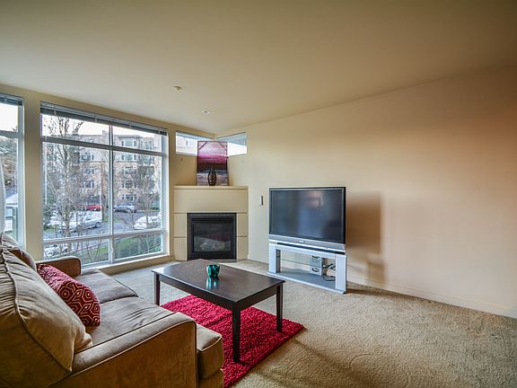 2nd image of 211 Kirkland Ave APT 312