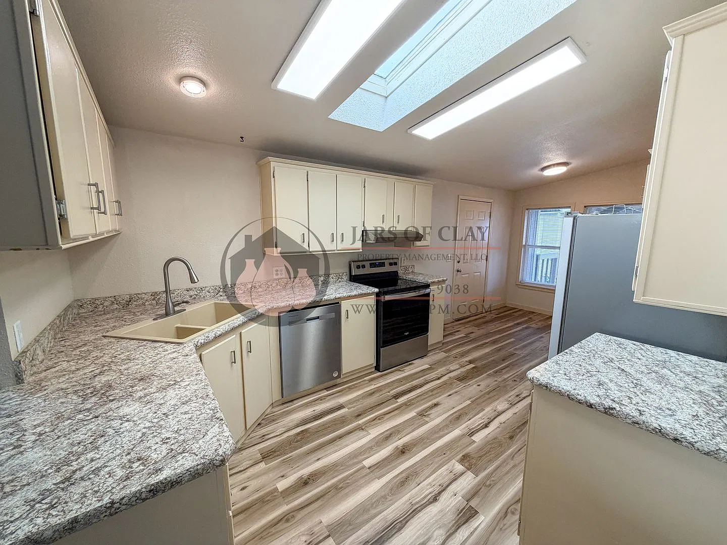 Move-In Ready Dallas Home | Storage Shed | Covered Patio — Photo 3