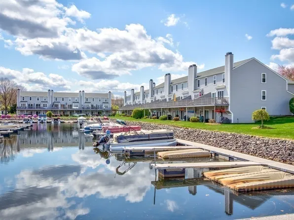 1404 Treasure Island Rd Unit 1404, Webster, MA 01570
