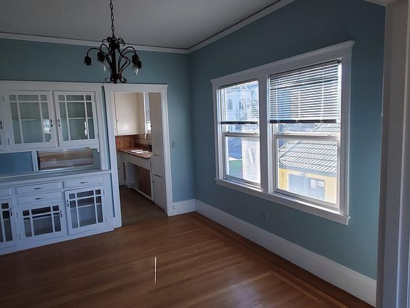 3rd image of 1514 11th Ave APT C