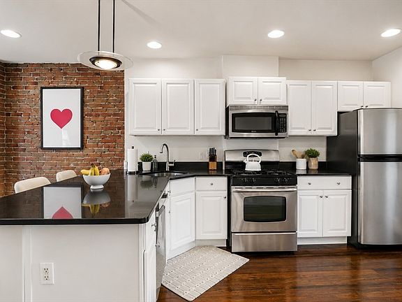 4th image of 169 K St #1