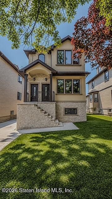 1st image of 28 Hope Ave