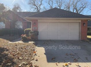 2206 Barton St, Norman, OK 73072