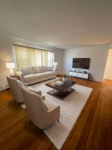 700 N Parkside Ave Photo 1