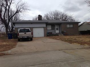 4527 E Woodrow Pl, Tulsa, OK 74115