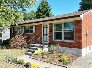 7711 Kenhurst Dr, Louisville, KY 40258