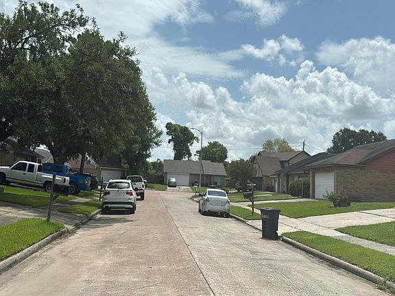 4th image of 15302 Peachmeadow Ln