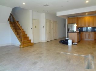 542 Brooklyn Ave APT 4, Brooklyn, NY 11225
