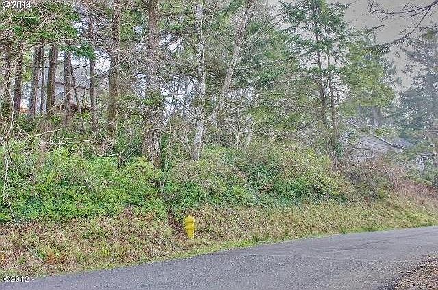 1st image of SW Coast Ave