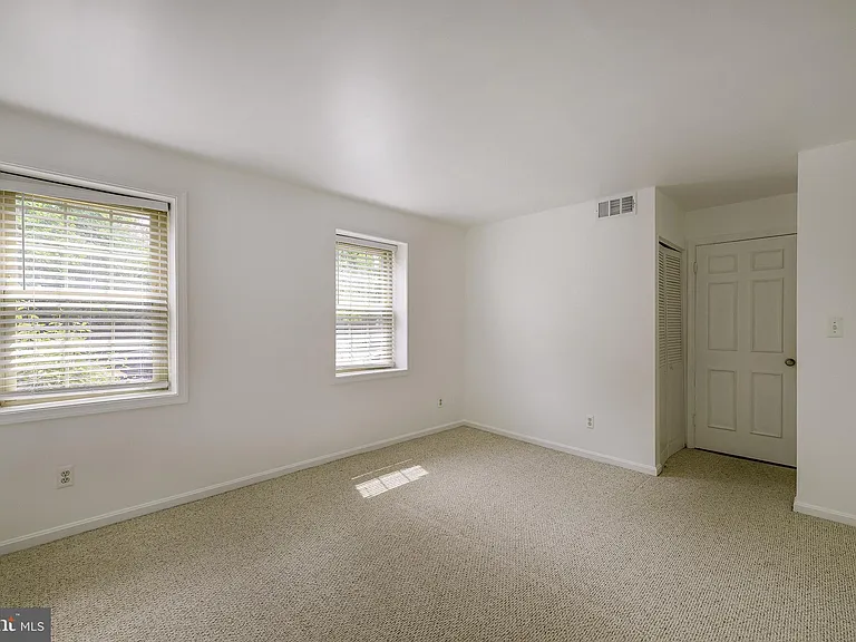 1403 E Abingdon Dr #2 — Photo 15