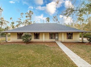 41240 Eldora Dr, Hammond, LA 70403