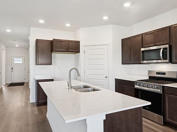 5th image of 2295 Tupelo Way