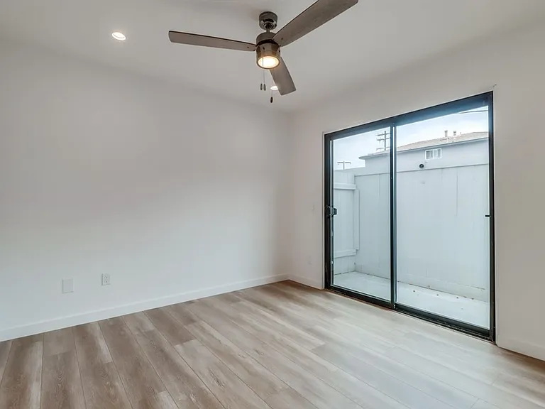 Beautifully Renovated Property perfectly situated between North Park and Normal Heights! — Photo 11