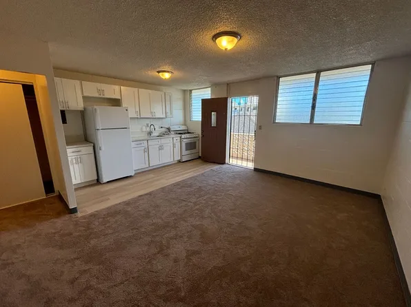 1626 Frog Ln #203, Honolulu, HI 96817