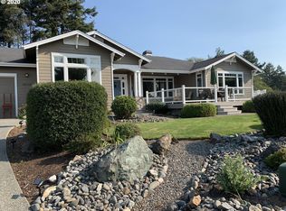 96546 Sunridge Trl, Brookings, OR 97415