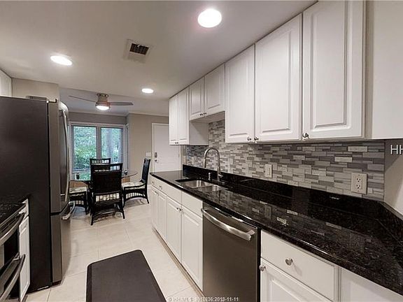 2nd image of 24 Deallyon Ave APT 19