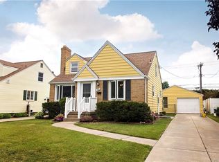 203 Cresthill Ave, Tonawanda, NY 14150