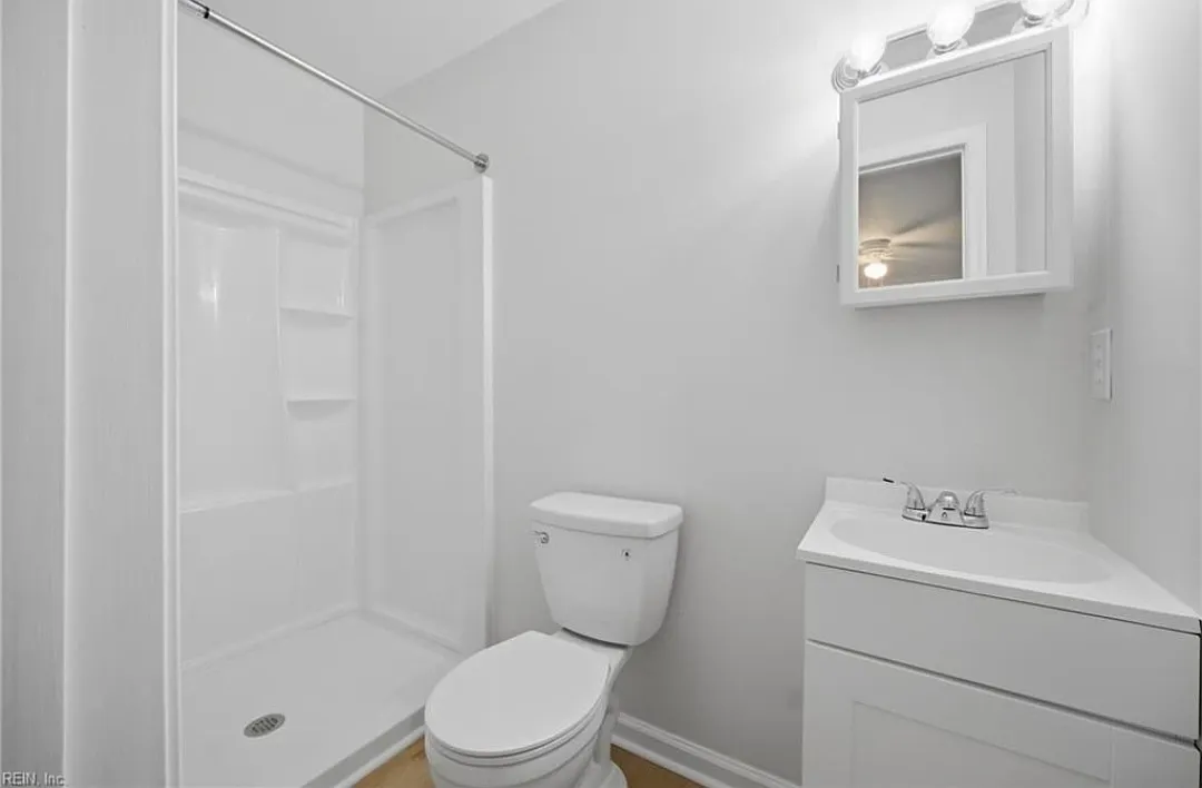 2930 Gate House Rd — Photo 1