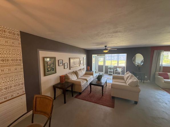 715 Lori Drive #106, Palm Springs, FL 33461