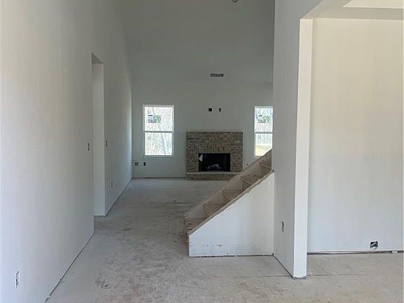 4th image of 8905 Bethel Rd