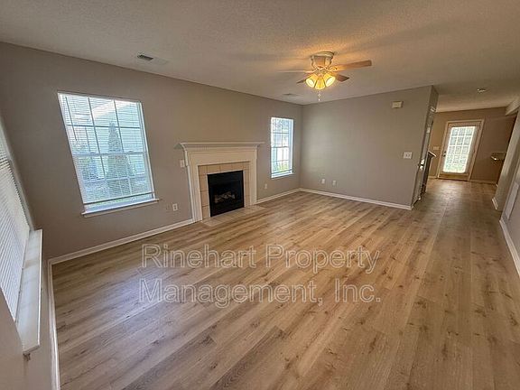 2nd image of 1770 Baylor Dr