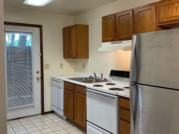 4th image of 737 E Park St APT H