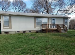 1737 Summers Ln, Klamath Falls, OR 97603