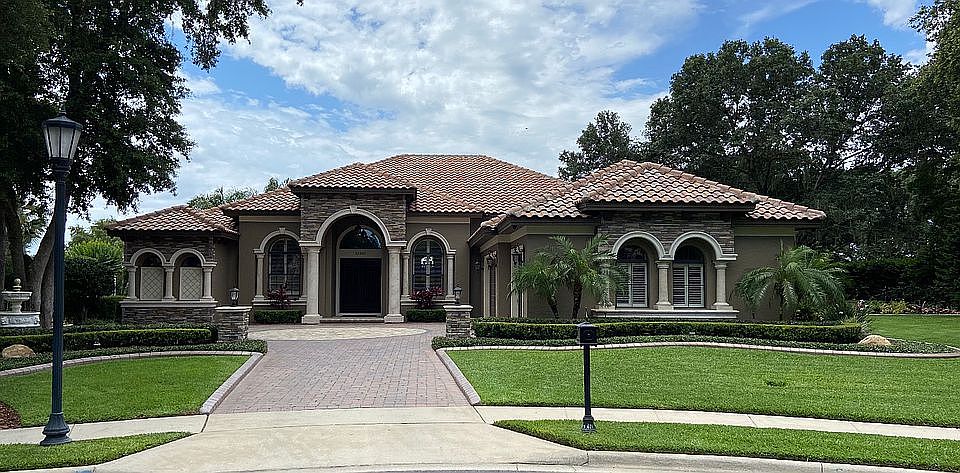 1st image of 32500 Hawks Lake Ln