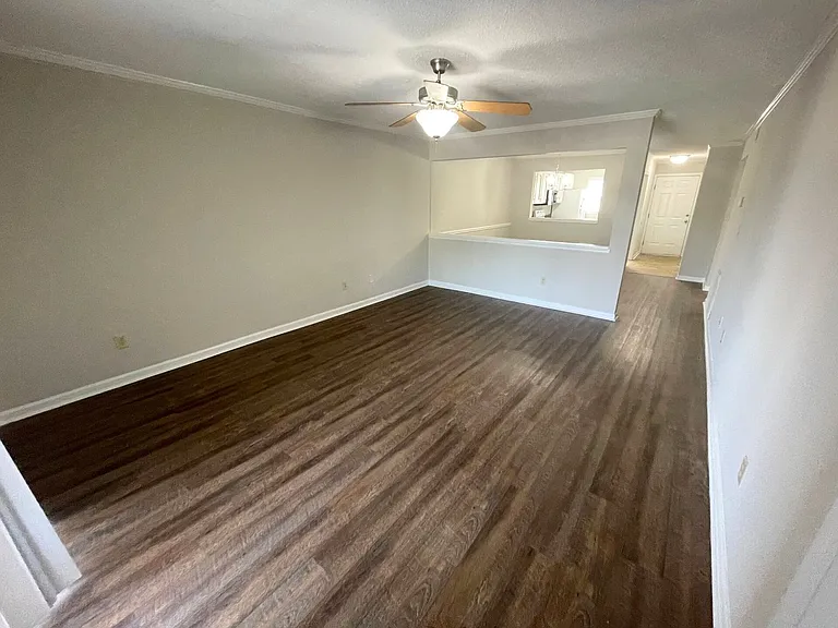 2505 W Broad St #414 — Photo 5
