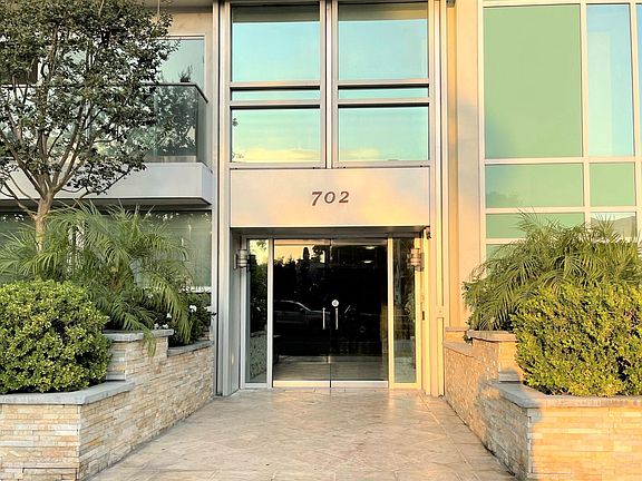 2nd image of 702 S Serrano Ave APT 703