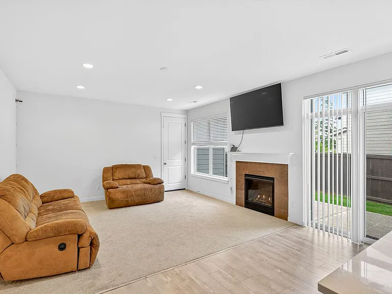 11848 SE Pleasant Valley Pkwy — Photo 9