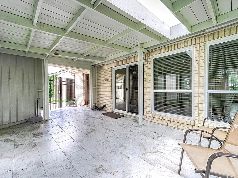 12302 Piping Rock Dr — Photo 35