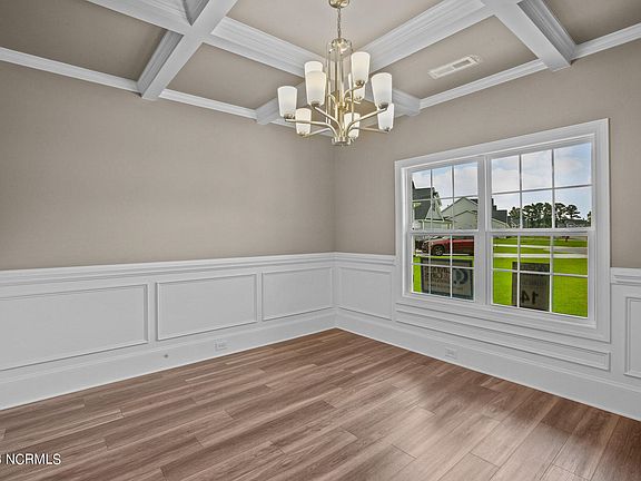 2nd image of 901 Arbor Rose Drive