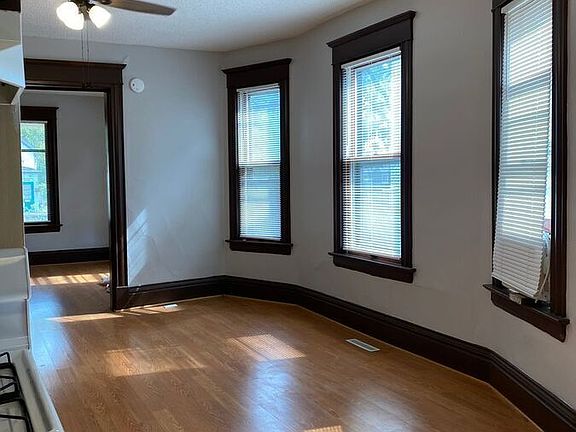 3rd image of 3228 3rd Ave S #3228