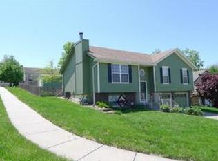 5017 NE 63rd Ter, Gladstone, MO 64119