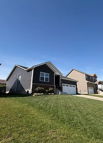 121 Ardell Dr Photo 1