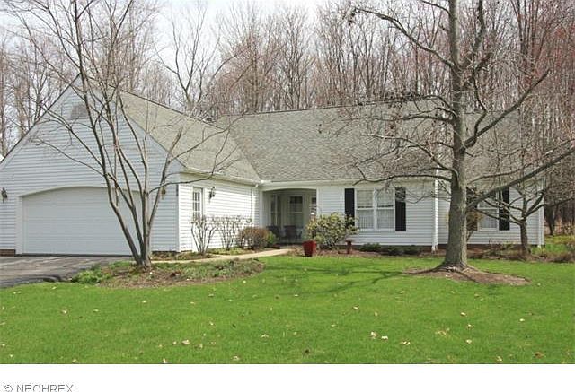 1st image of 282 Manor Brook Dr