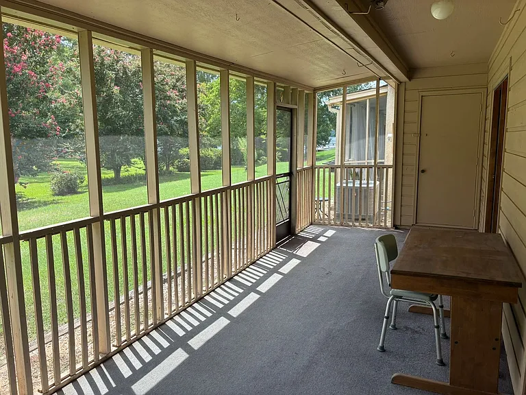 40 Boardwalk Ln — Photo 19