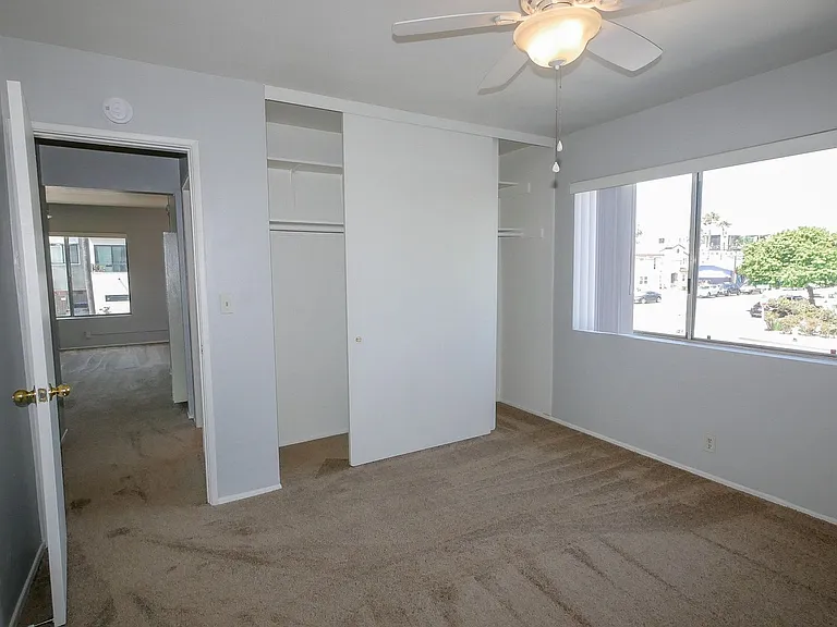 2835 Polk Ave — Photo 8