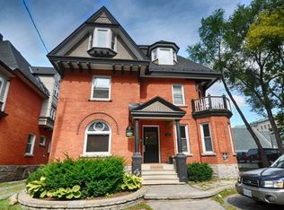 407 Queen St #3, Ottawa, ON K1R5A6