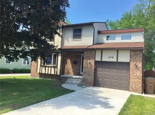 576 Beach Rd, Cheektowaga, NY 14225