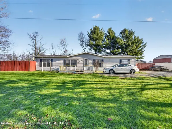 6312 Portland Rd, Saranac, MI 48881