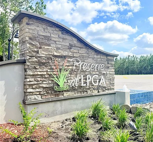 5135 Magnolia Dr — Photo 2