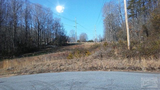 1st image of 116 Knob Creek Ln