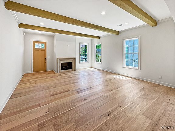 3rd image of 1515 Stillwater Cir