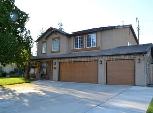 632 E Muir Ave, Reedley, CA 93654