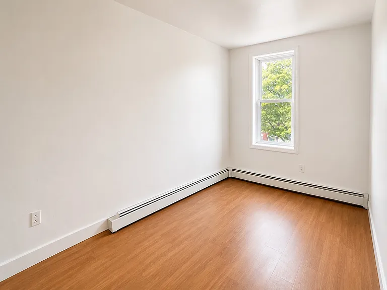 10615 Guy R Brewer Blvd #3 — Photo 5